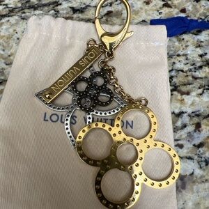 Louis Vuitton Fleur de Monogram Keychain Bag Charm – Gold & Silver- Authentic